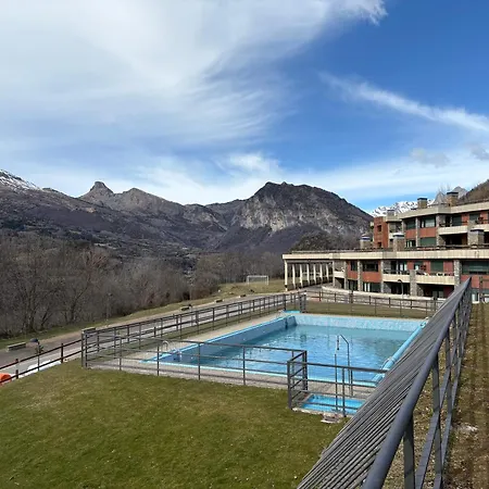 Con Vistas Apartment *